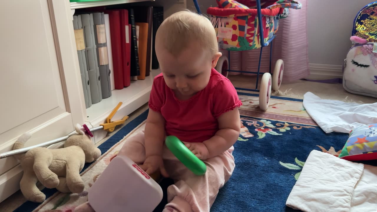 Baby Kayla at Grandma’s House – Playing with New Toys for the First Time! 👶💖