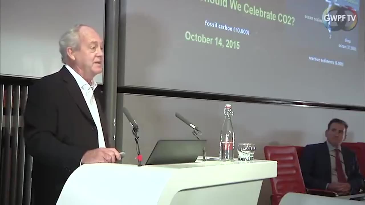 Greenpeace Dr. Patrick Moore: No scientific proof of carbondioxide to climate change