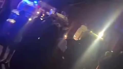 🇮🇪 Migrant houses set on fire by locals in Ballymena, Northern Ireland, after the sexual assault of a young girl at the weekend.