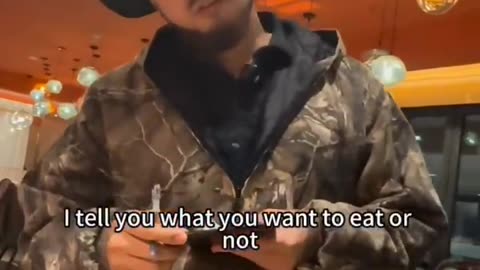 Chinese Trump with another hilarious clip 'At the restaurant'