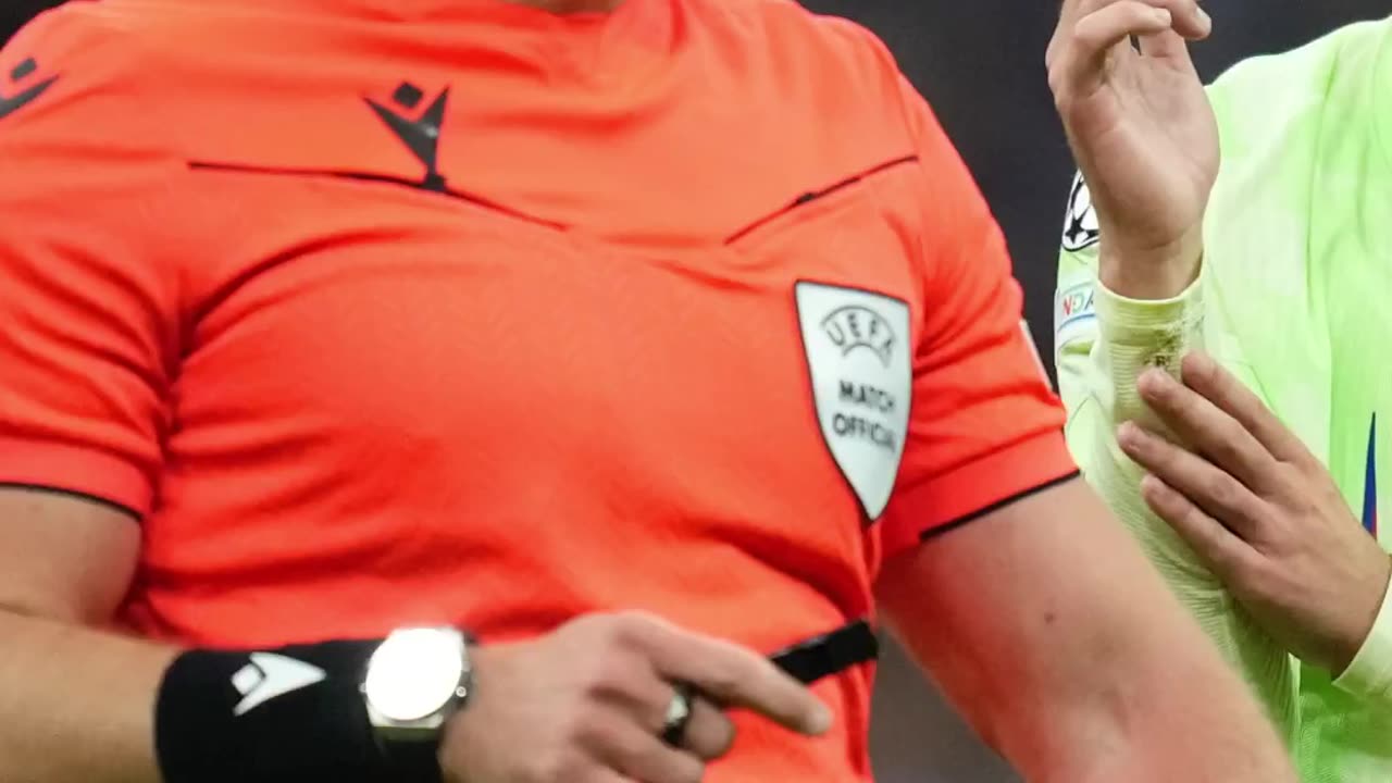 Barcelona stars have hit out at referee Szymon Marciniak