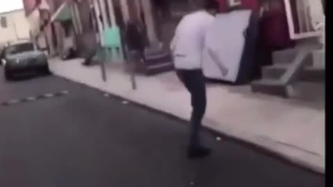 😱💥 Girl Knocks Out Guy in Shocking Brawl! | FCN