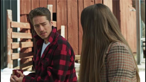 Christmas at the Amish Bakery