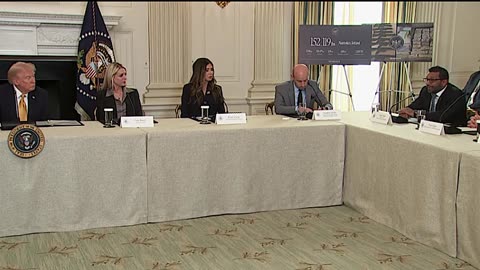 Trump makes an announcement