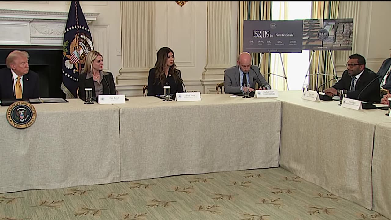 Trump makes an announcement