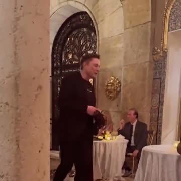 Elon Musk and Shivon Zilis last night at Mar-a-Lago for dinner with President Donald J. Trump!
