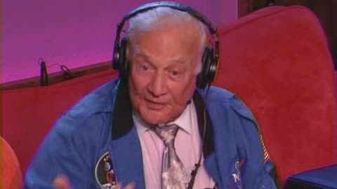Astronaut Buzz Aldrin - 04-14-10