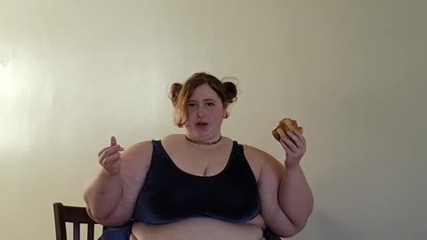 The Beautiful SSBBW girl Eating Food