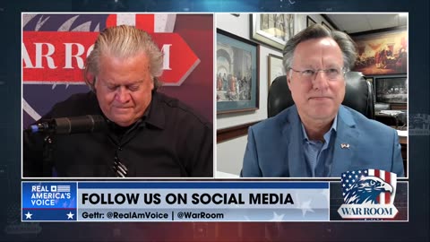 BANNON: We Have A Somalian Crime Syndicate Here On American Soil! We Must Deport It ASAP, Starting With Ilhan Omar