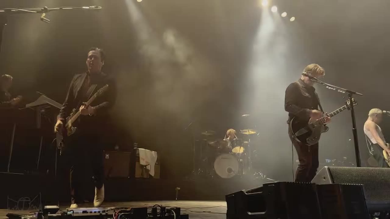 Queens Of The Stone Age - Live in Tokyo 2024 *FULL SHOW 4K IMPROVED AUDIO* 2024-02-07