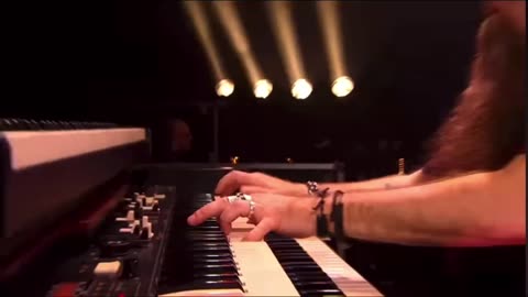 Lynyrd Skynyrd - Simple Man (Live 2015)