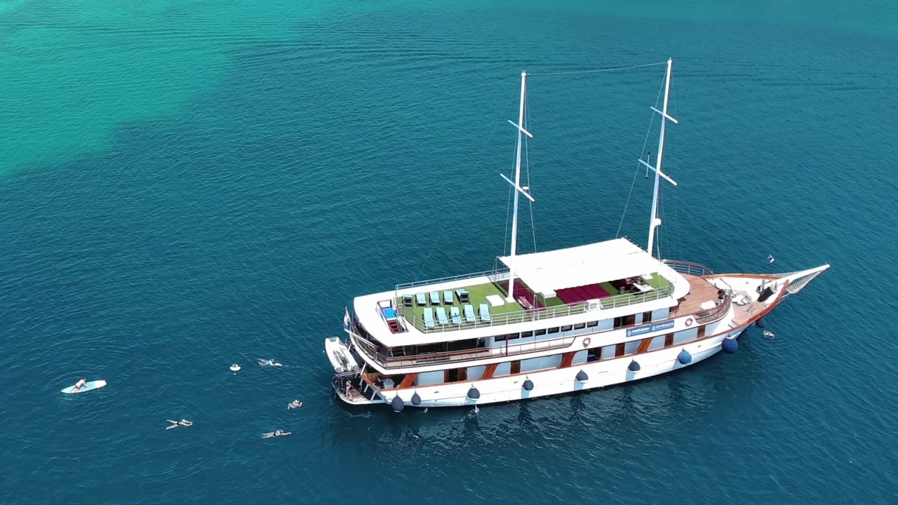 Croatian Swim Stop!!