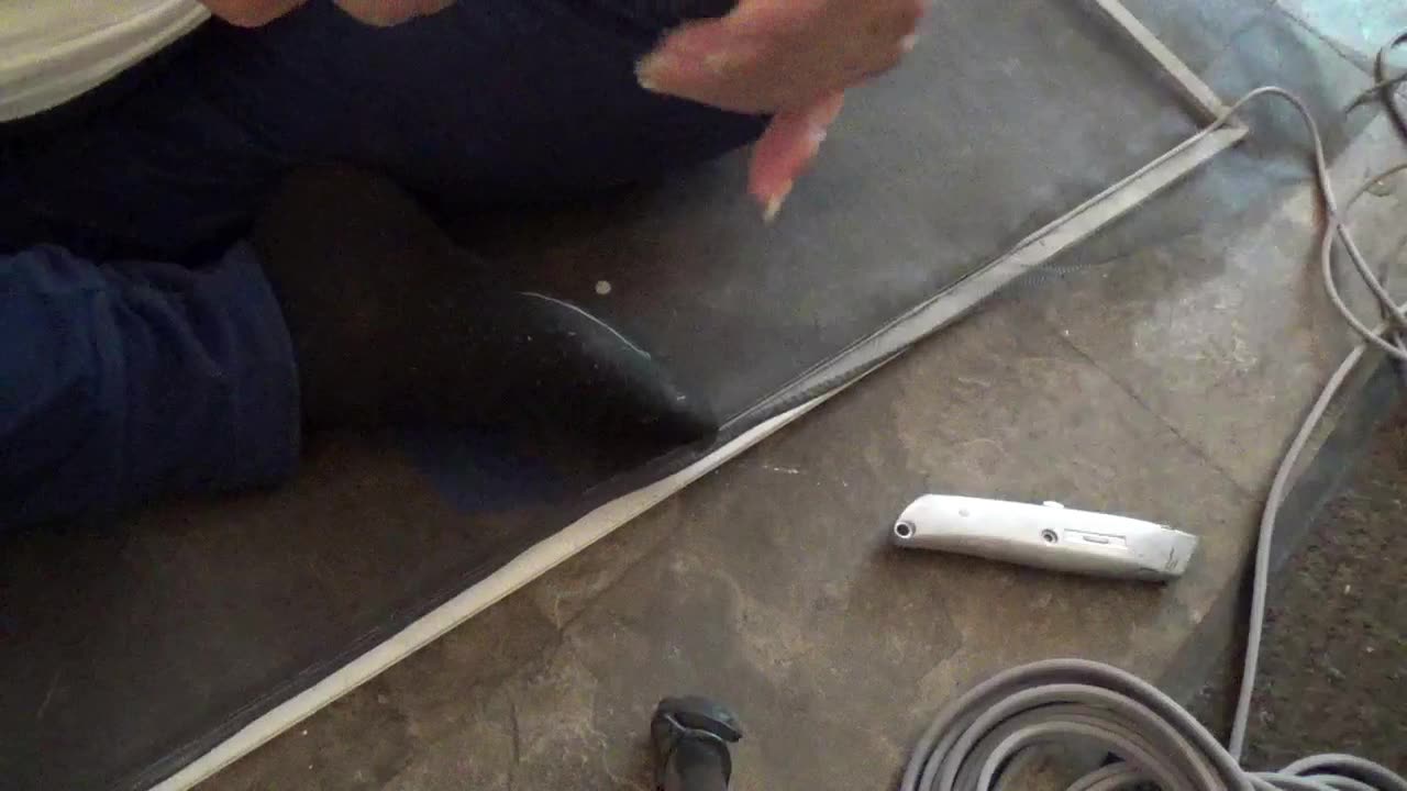 Time Waster Vlog #5 Replacing window screen