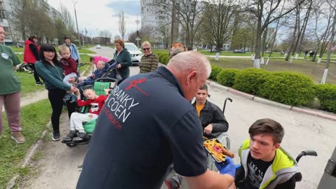 🍟🇺🇦 Ukraine War | Aid & Support in Zaporizhzhia | Civilians & Supplies | RCF