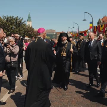 Ereticul Ecumenist Crin Antonescu cu Ecumenistul Eretic Sofronie Drincec la IMPREUNA "RUGACIUNE"2025