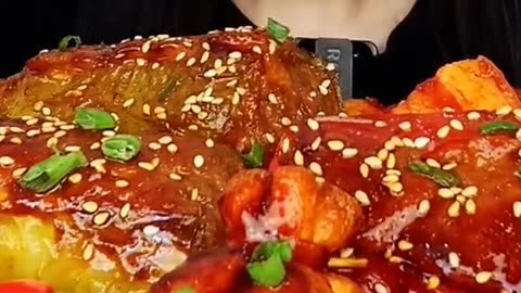 Large three tiered pork
