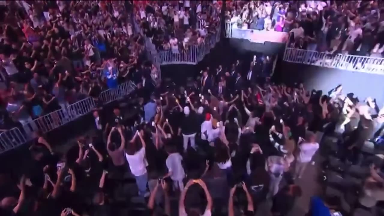 Crowd Goes WILD as Trump Enters the Building At UFC 314
