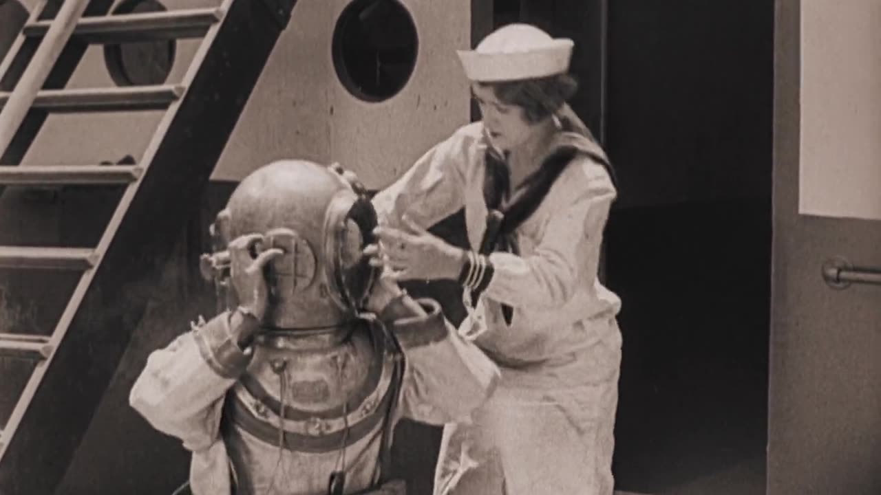 The Navigator (1924