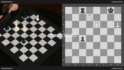 11. MasterClass - Garry Kasporov Teaches Chess - Winning Trades