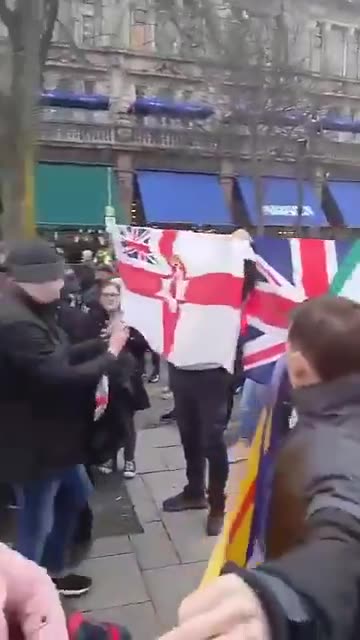Incredible scenes in Belfast as Unionists and Nationalists unite to DEMAND an end of mass-migration.