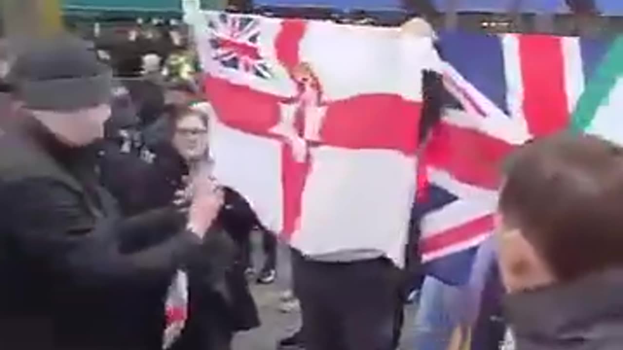 Incredible scenes in Belfast as Unionists and Nationalists unite to DEMAND an end of mass-migration.