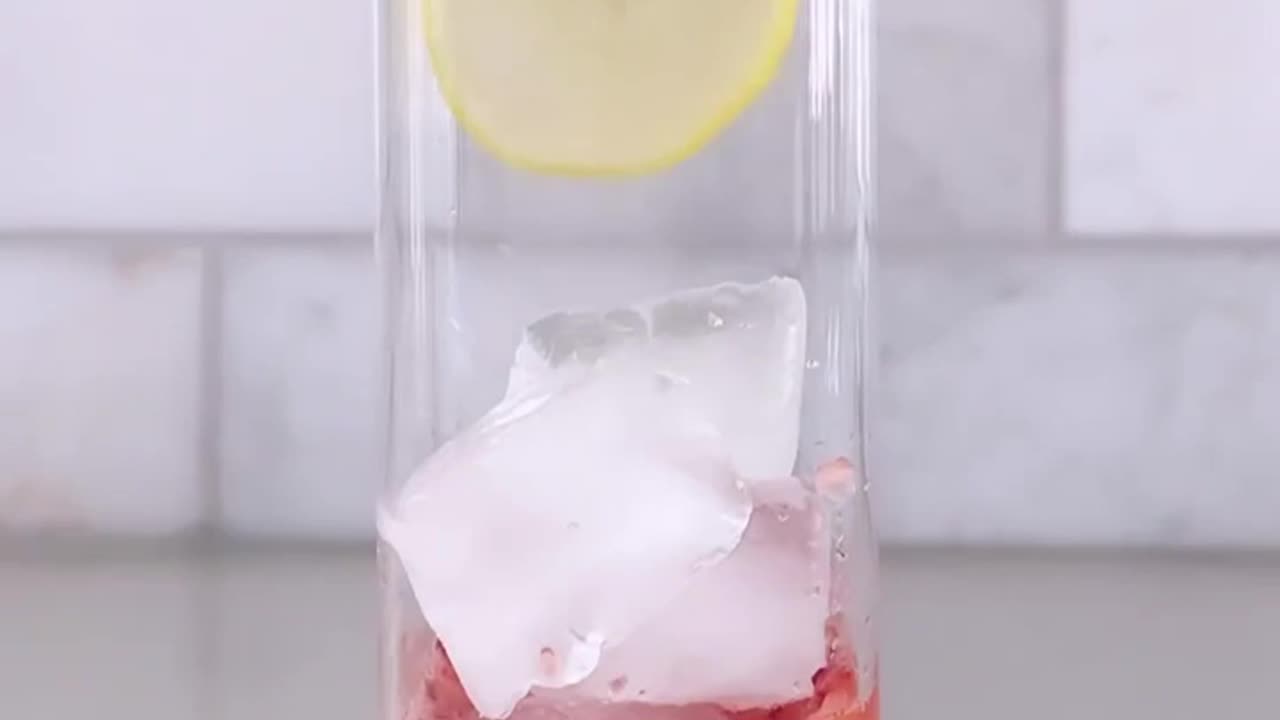 Refreshing cocktail