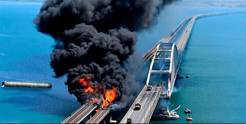 Ukraine massive new sea drones target Crimean Bridge_ Kyiv clears way for Toloka, Magura, Sea Baby