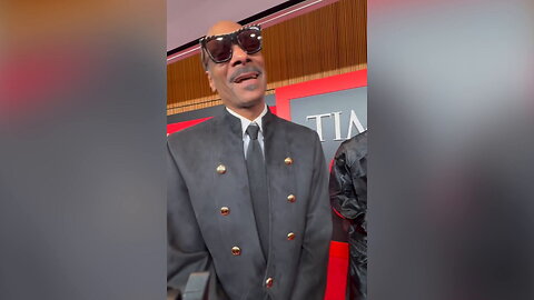 Snoop Dogg shares what he's really like as a dad — and grandpa