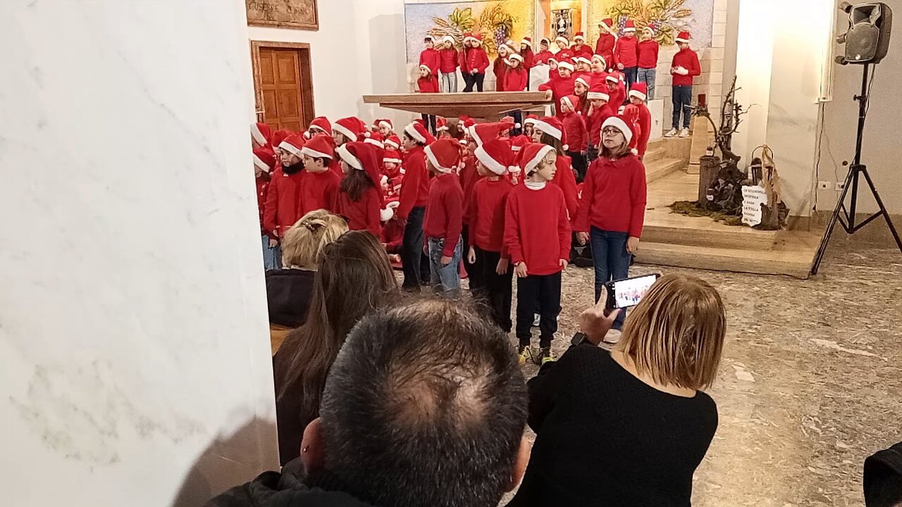 Jesus kisses Naples true her children