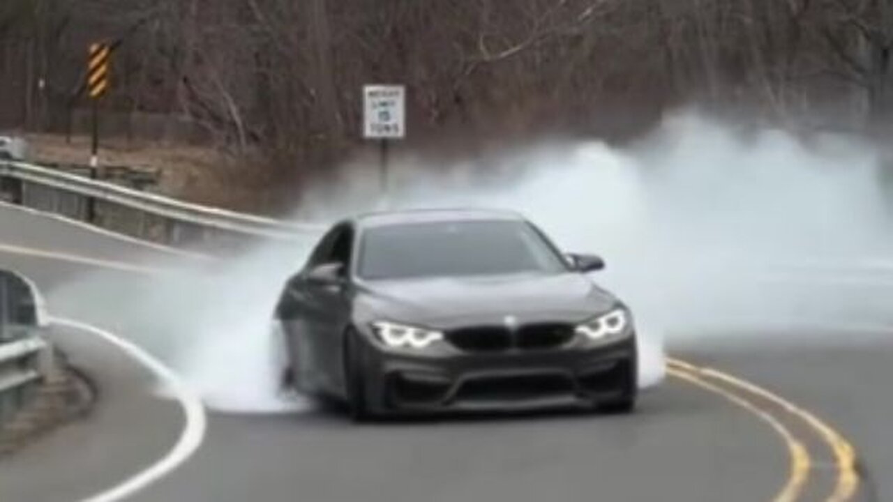 BMW drifting 💪💪💪