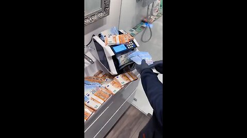 Gefälschte Banknoten bester Qualität zu verkaufen