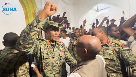 Al-Burhan visits Al-Guitaina city in White Nile State and assesses the conditions of the citizens