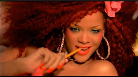 Rihanna - S&M