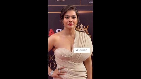 Bollywood Actress Kajol Beautiful Dress on Award Show 🔥❤️😍