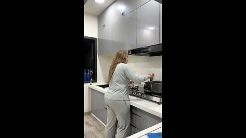 girl ass claps