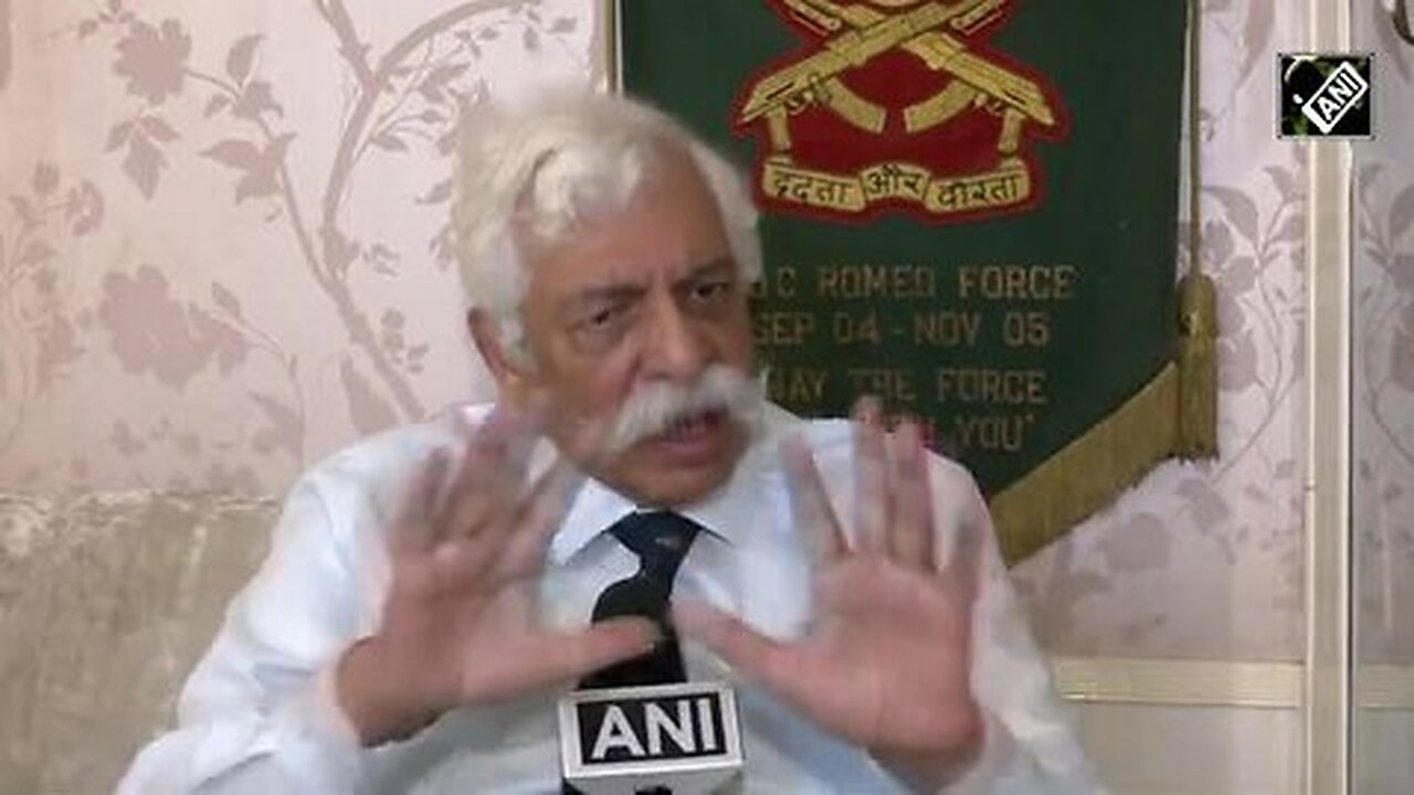 ‘Don’t_drink_whiskey_and…’_Gen_GD_Bakshi_tears_into_Asim_Munir,_likens_Pakistan_to_a_snake