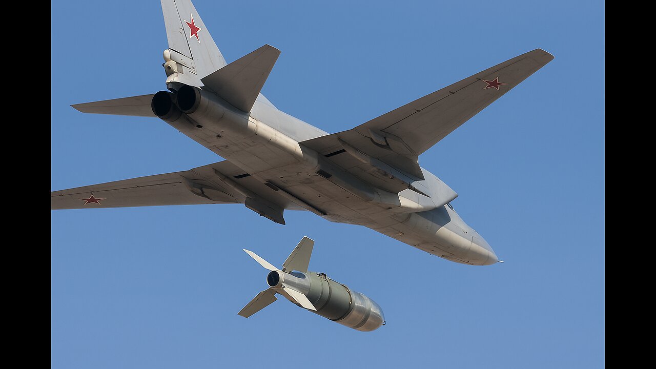 Russian UMPK-Guided Bombs Devastate Ukrainian Positions in Sumy