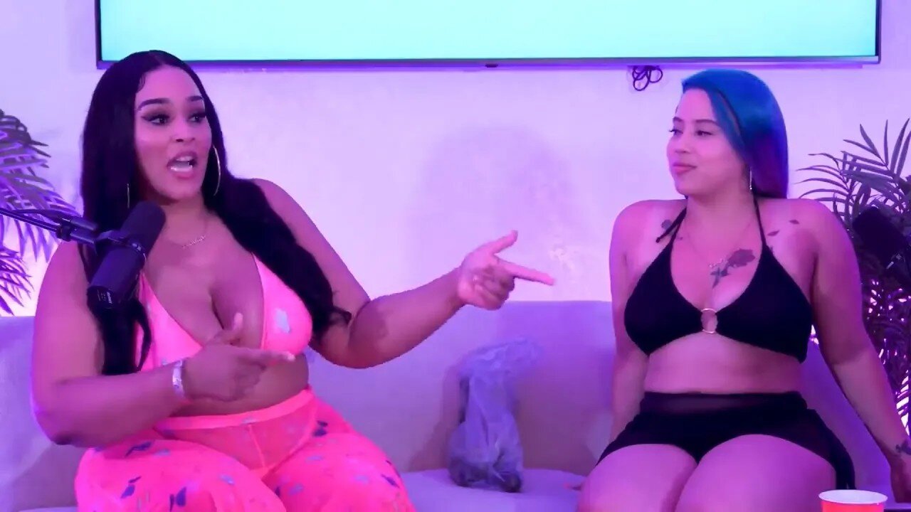 Miss Dominican & Beckky Wylin: Elon Musk or Wonder Woman