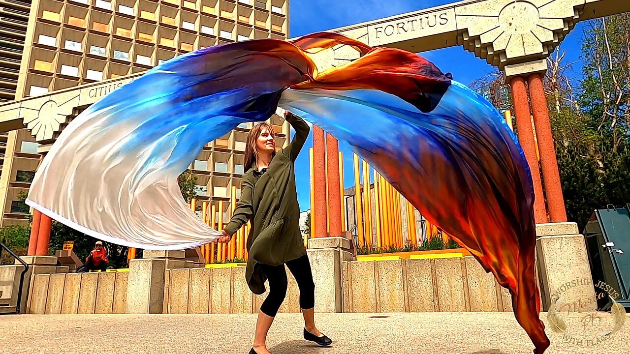 Jesus Is Alive - Worship Jesus with Flags