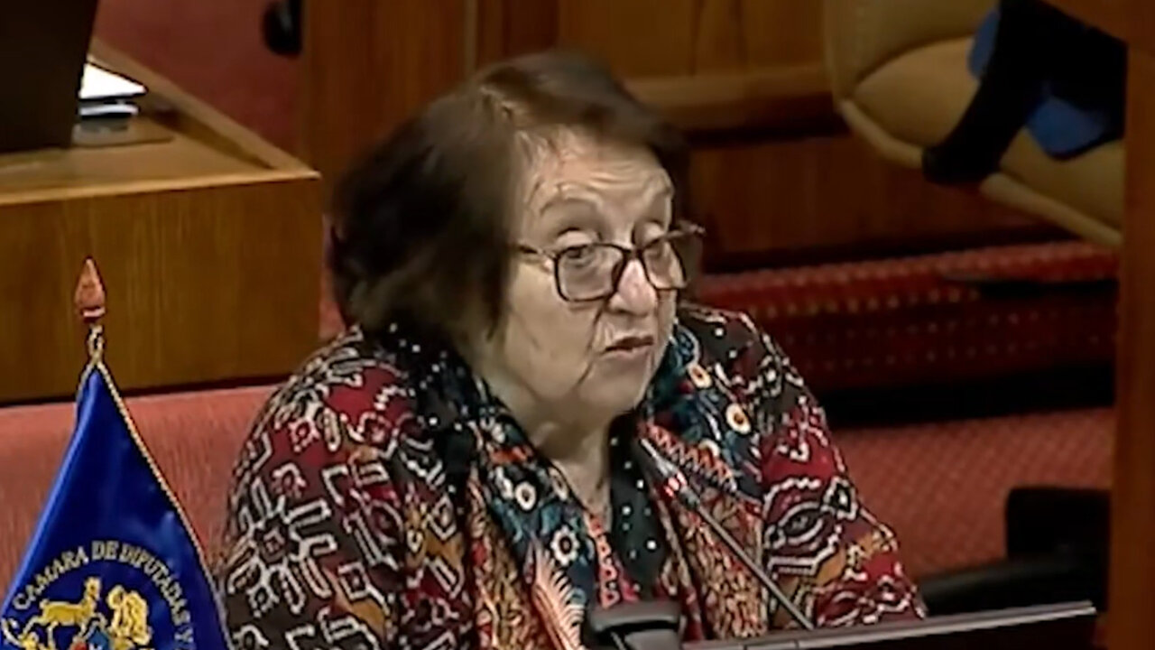 Diputada chilena: Bolivianos sufren de disminución del oxígeno cerebral