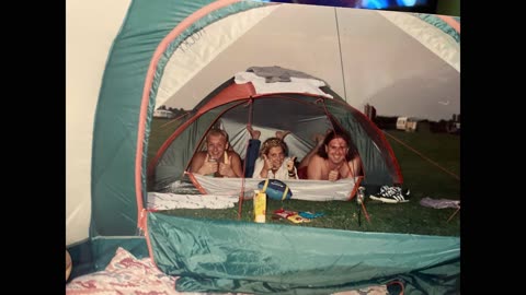 Mark Clark Portrush Taylor Clark with family & friends in Ireland, UK, Amsterdam and Spain 2023..