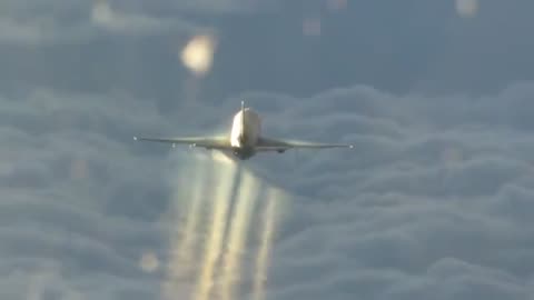 Chemtrail plane up close