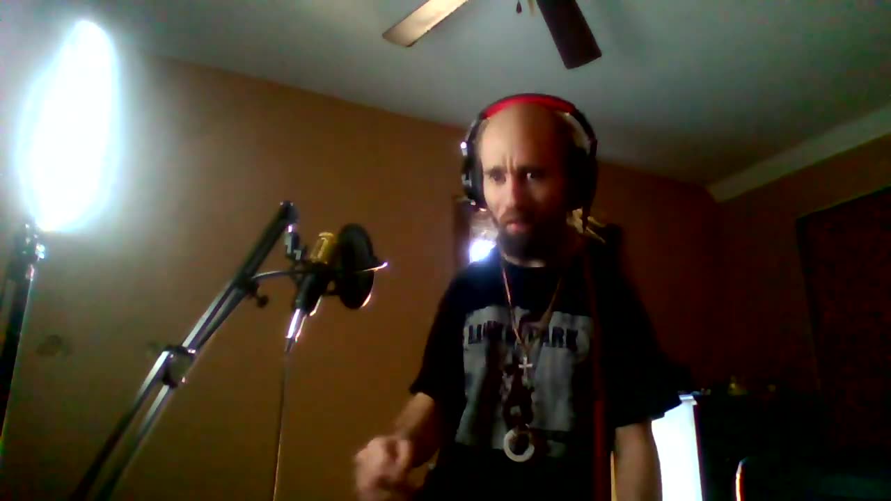 Cyraxx YouTube 04-28-25 3 days sing-along