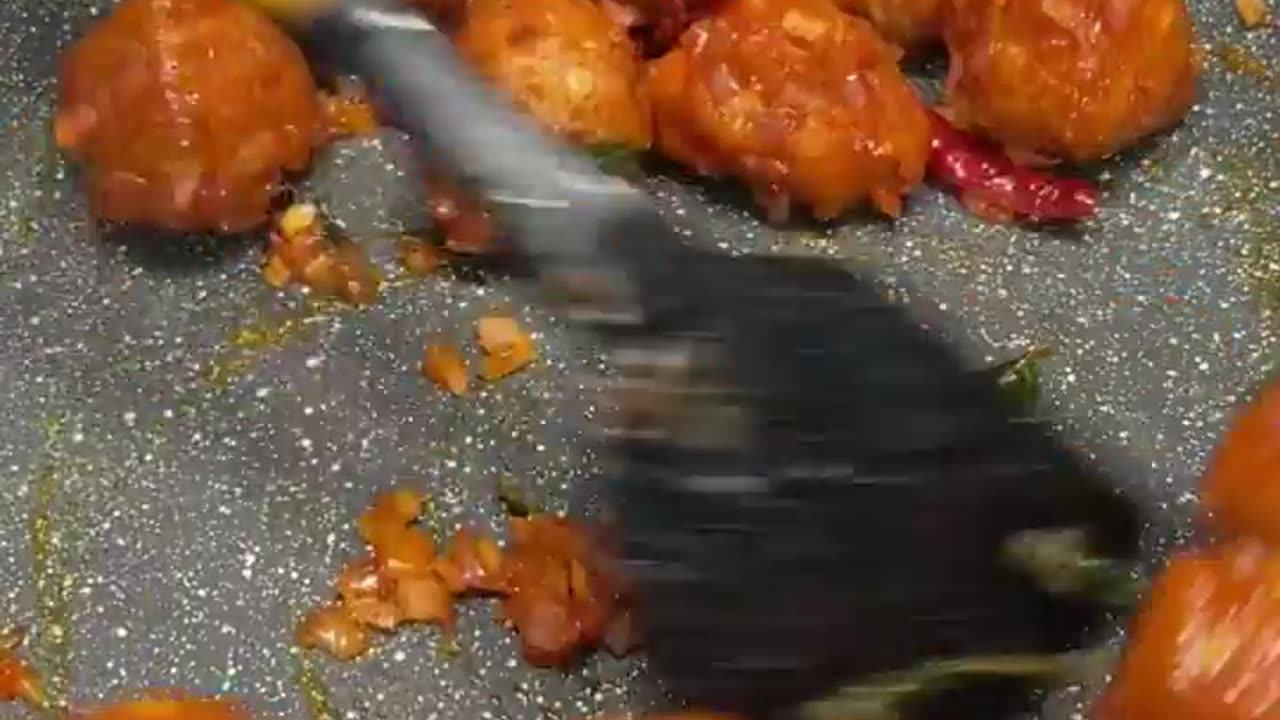 Cheesy and crispy momos recipe 😋🍜