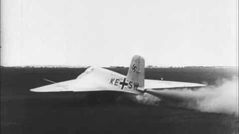 Messerschmitt Me 163 V1 first prototype rocket interceptor shows off its impressive climb rate
