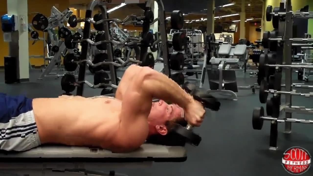 SG 1010 How to Dumbbell Skull Crusher