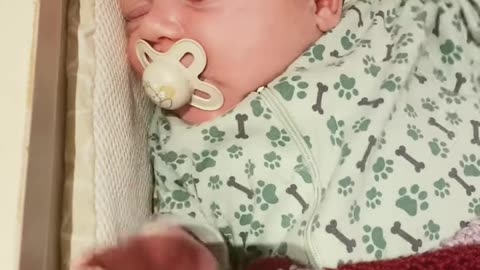 Kayla’s Day 16 Glow: Unforgettable Newborn Moments Shine!
