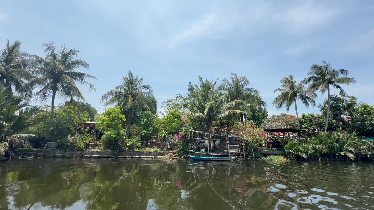Coconut Boat Tour in Hoi An, Vietnam
