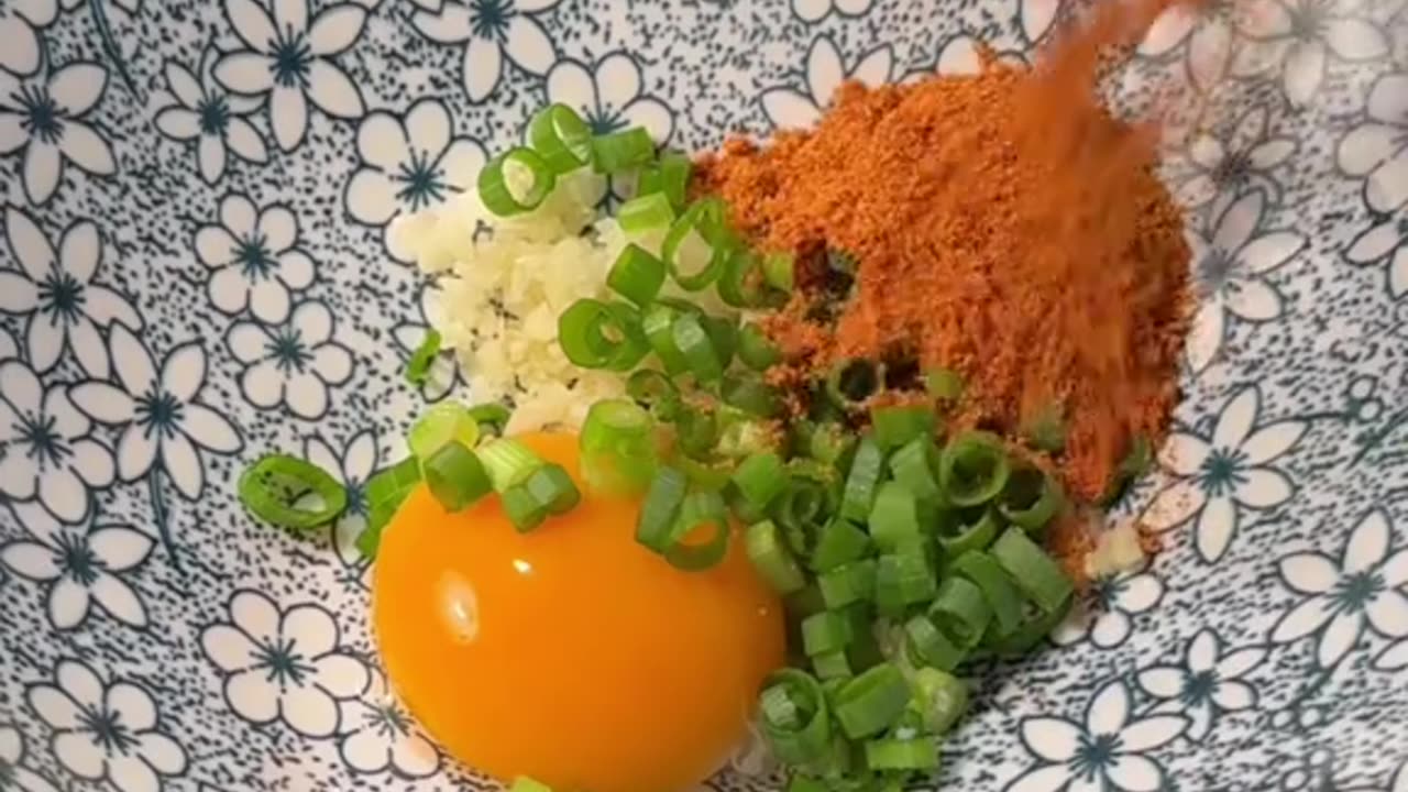 Shin ramen 🍜 #creator #shinramenhacks #foodtutorials