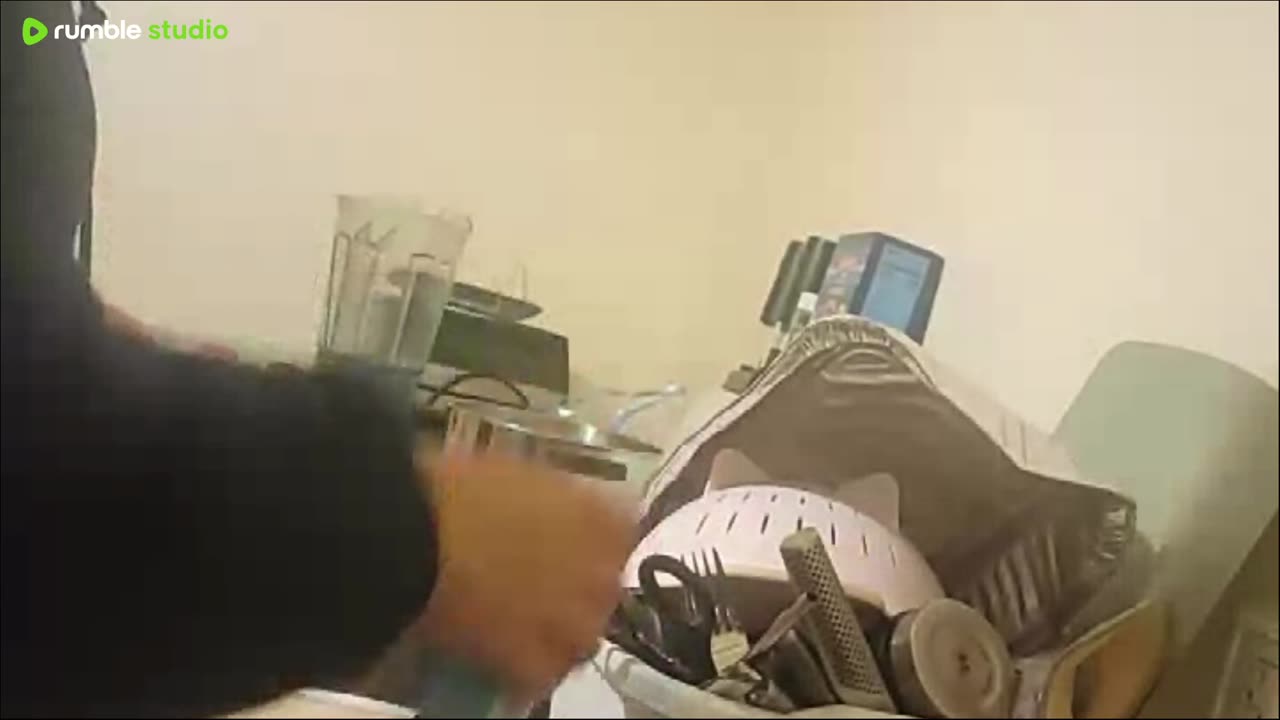 1 day at a time, 12-17